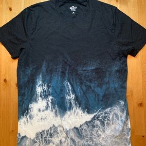 Hollister Men Waves Graphic T-Shirt, Size L